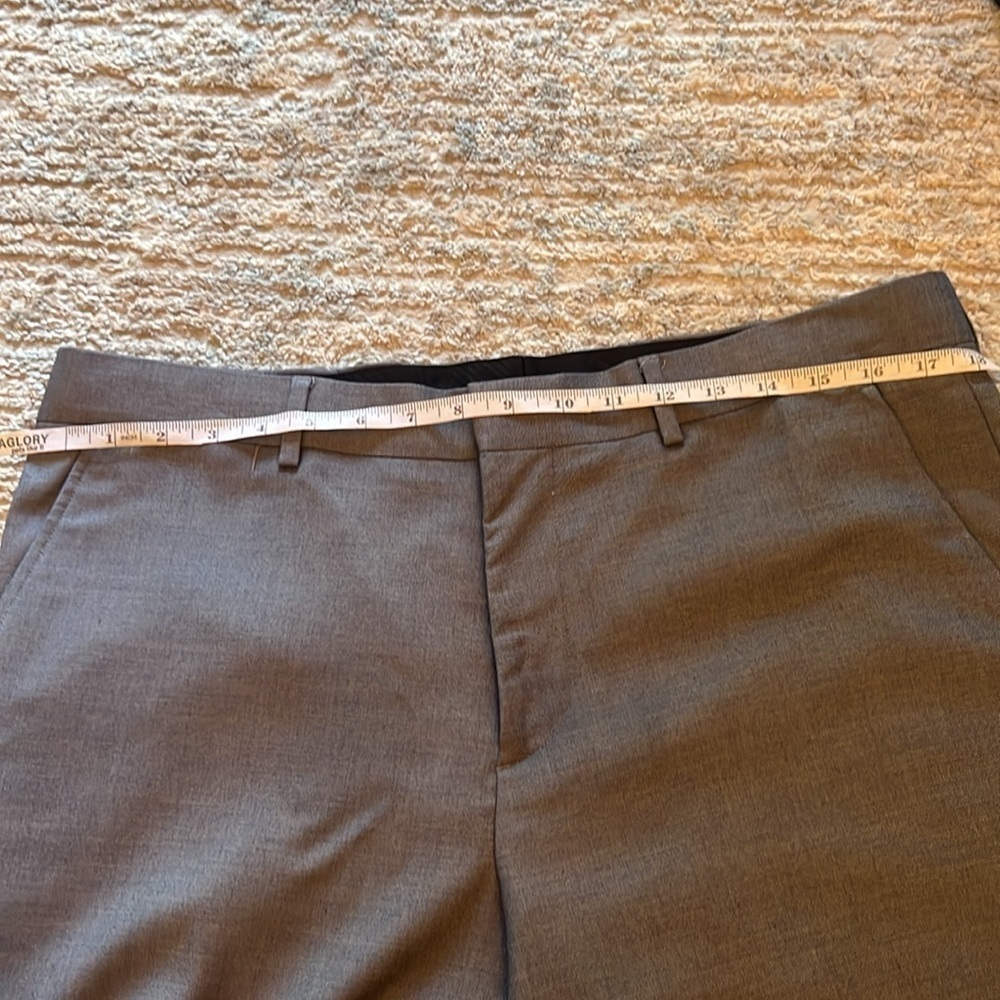 JF j. Ferrar - men’s gray dress pants 36x30 - Picture 8 of 9